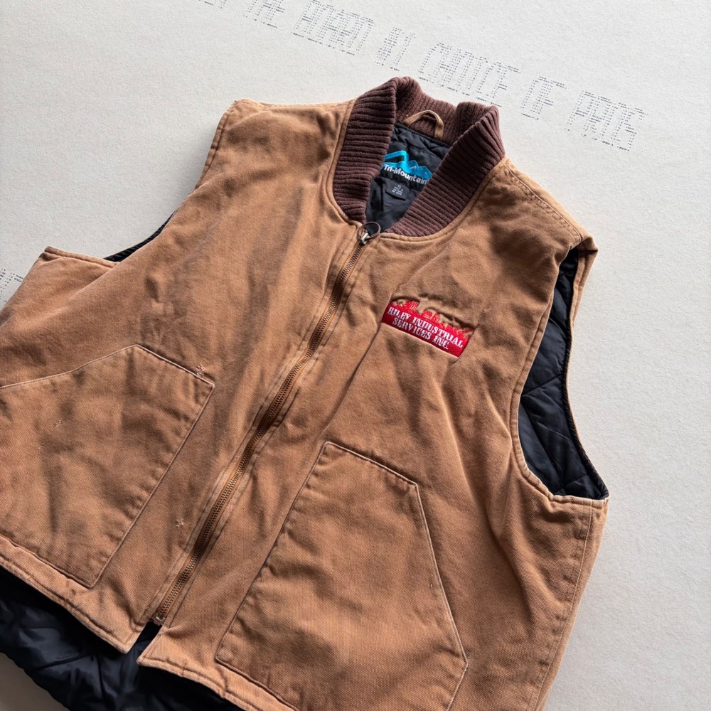 Y2K Tri-Mountain Canvas Vest